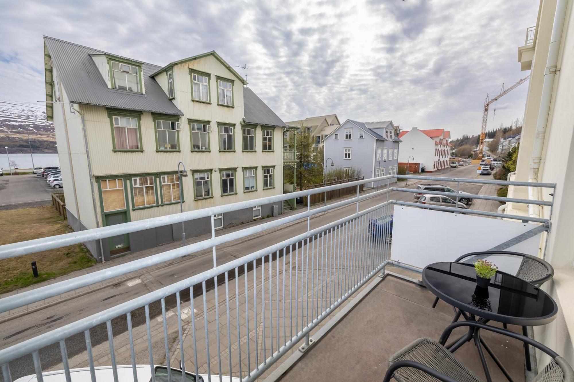 Charming Deluxe Apartment Akureyri Cameră foto